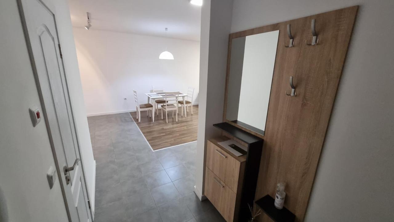Apartment In Evargreen Complex With Terrace Warna Zewnętrze zdjęcie