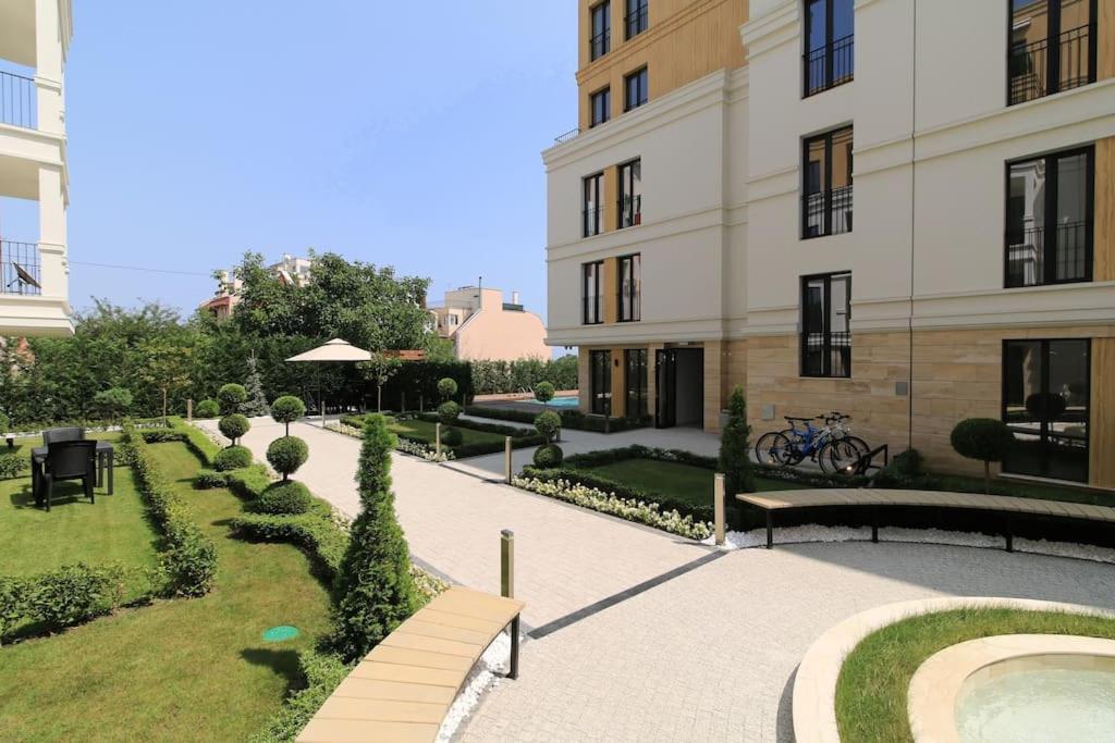 Apartment In Evargreen Complex With Terrace Warna Zewnętrze zdjęcie